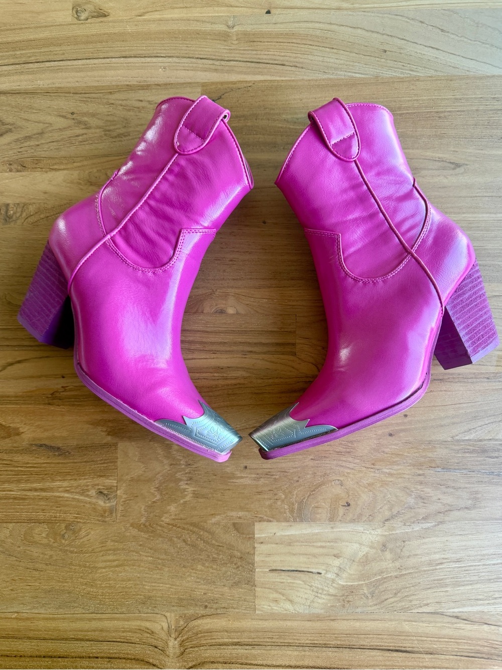 BEAST FASHION Pink Boots with Silver Toe Tips  Block Heel Cowboy Western Ankle